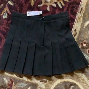 Black tennis skirt
